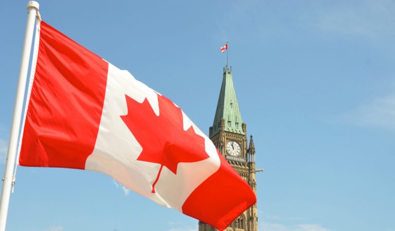 New Paper Argues the Costs of Canada’s Lockdown Far Outweighed the Benefits