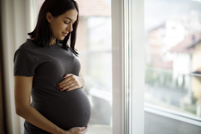 Pregnant Women Should Be Prioritised for Covid Vaccines Regardless of Age, Says Oxford Professor