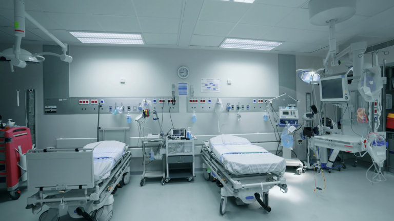 Deaths at Home Rise by a Third as Patients Stay Away From Hospital