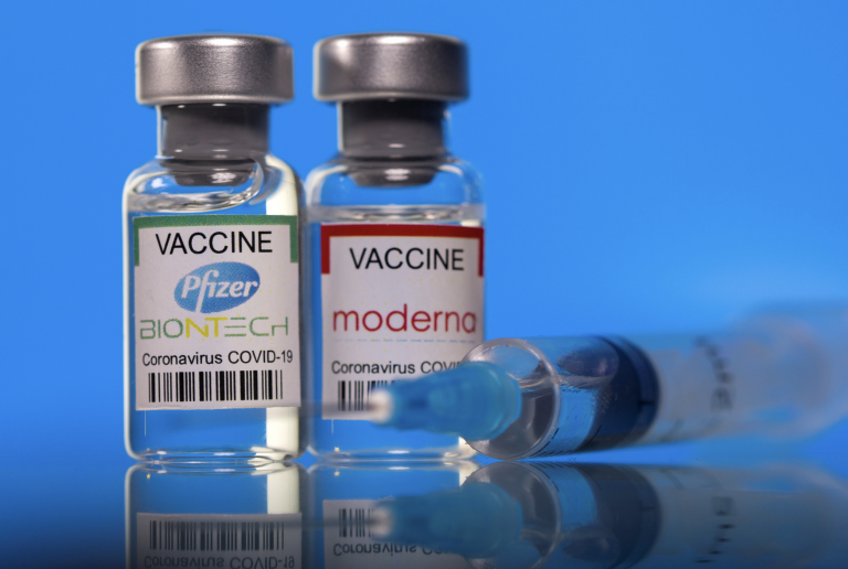 Pfizer and Moderna Vaccines to Be Offered to Under-40s From Thursday