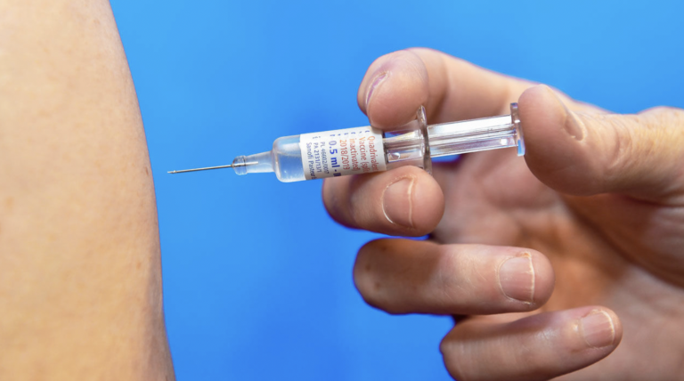 Vaccines Available For People Aged 25 and Over From Tuesday