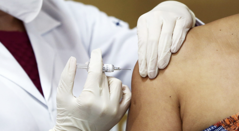 Australian Care Workers Face Mandatory Vaccination