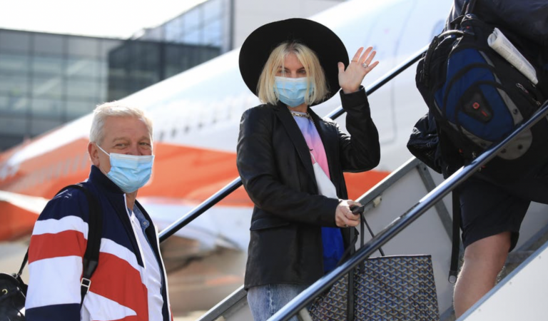 Major Airlines Tell Passengers to Continue Wearing Face Masks after July 19th