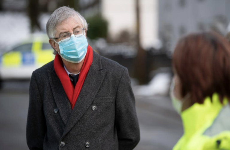 Face Masks to Stay in Wales After Lockdown Easing