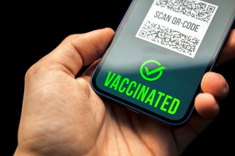 Dozens of MPs Set to Join Campaign Demanding That the Government Permanently Rules Out Vaccine Passports