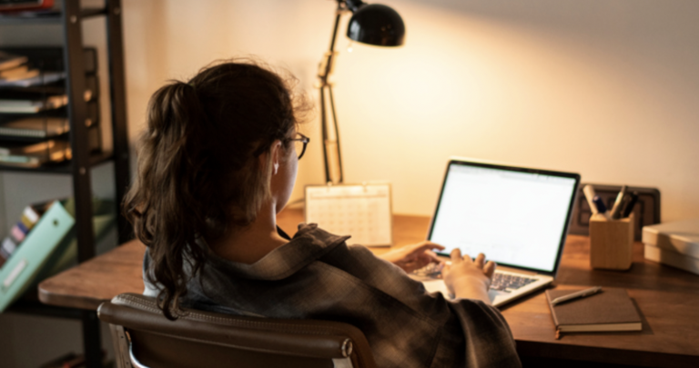 Universities to Continue Holding Online Lectures and Will Tell Students to Wear Face Masks and to Follow Social Distancing