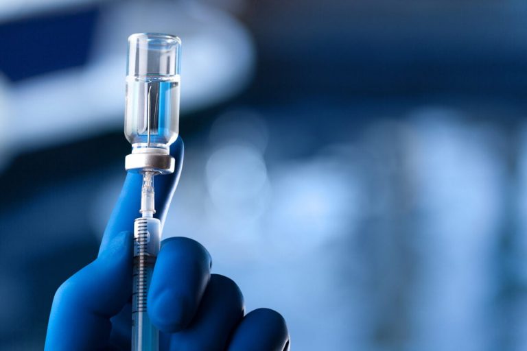 Hundreds of Thousands Have Not Come Forward for Second Jab in England