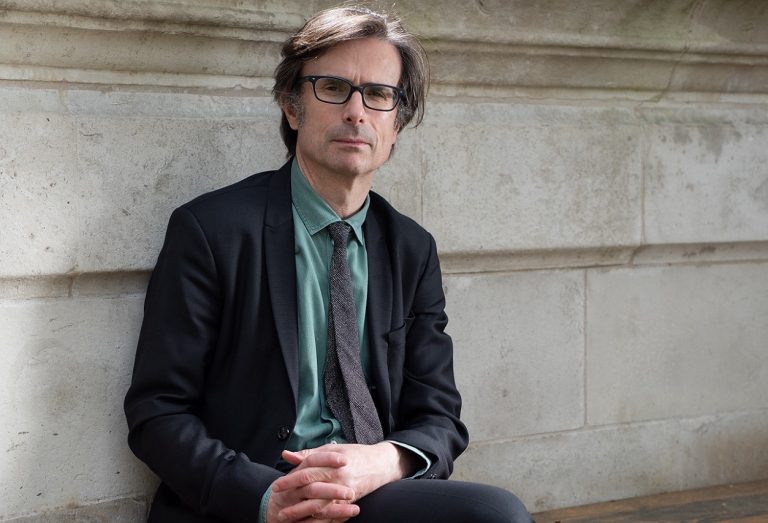 Robert Peston Shocked by Lack of Debate on Vaccine Effectiveness – Before Caving to Critics and Apologising for Questioning Vaccine Effectiveness