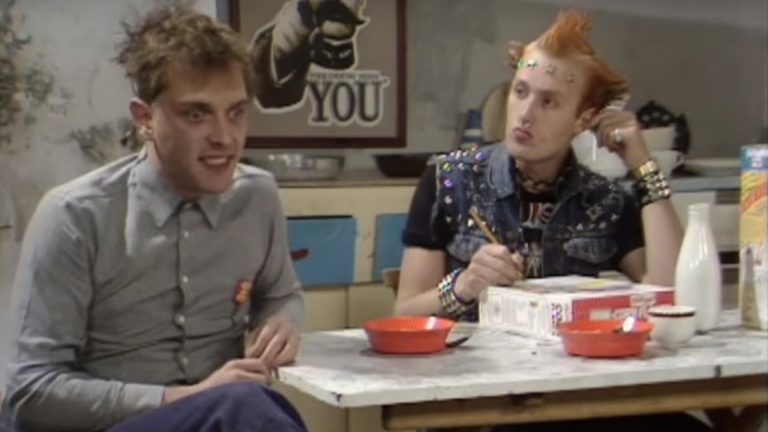 Unvaccinated Freshers Arriving at University Told to Wear Wristbands so they can be Identified