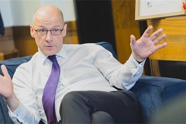 Scotland Urged to Abandon Vaccine Passports After Research Showing Vaccinated Just as Infectious as Unvaccinated