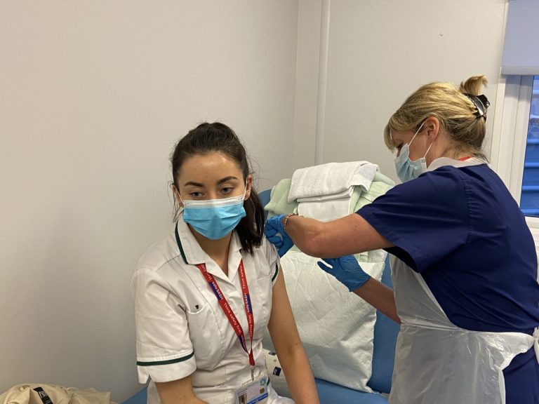 Mandatory Vaccination Will Only Persuade 20,000 Out of 70,000 Unvaccinated NHS Staff to Get Jabbed, According to Government Predictions