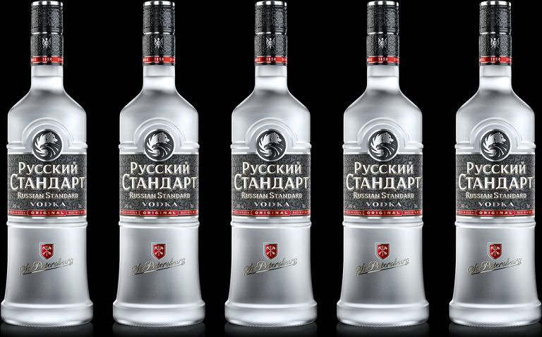 Russian Oblast Considers Prohibiting the Unvaccinated From Buying Alcohol
