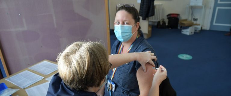 Care Sector Could Lose up to 60,000 Staff Under New Mandatory Vaccination Measures