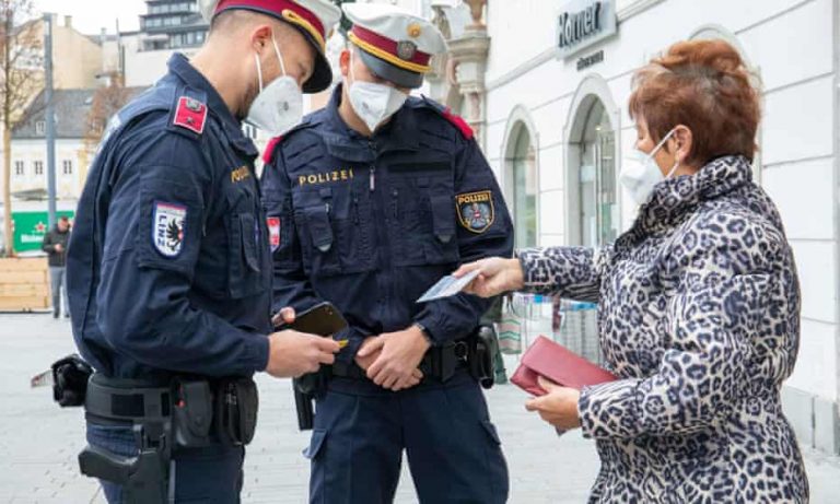 Austria Loosens Its Lockdown Restrictions – But Only for the Vaccinated