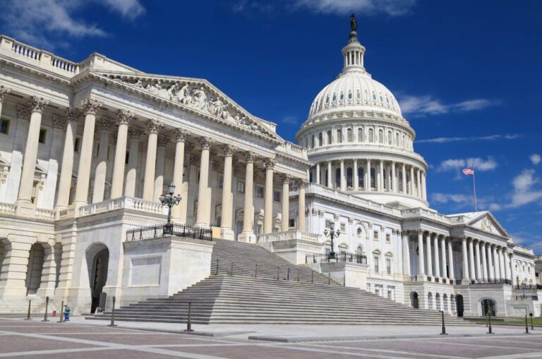 Most Democrats Wrongly Believe That Vaccines Provide More Protection Than Natural Immunity