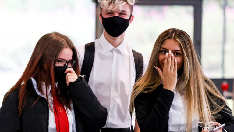 Schools in Chaos, say Teaching Unions