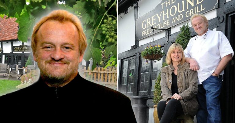 Antony Worrall Thompson Puts Sign on Pub Saying “Unvaccinated Welcome”