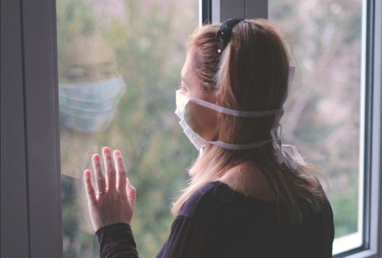 Three Quarters of NHS Bosses Want Self-Isolation Legal Requirement to Remain
