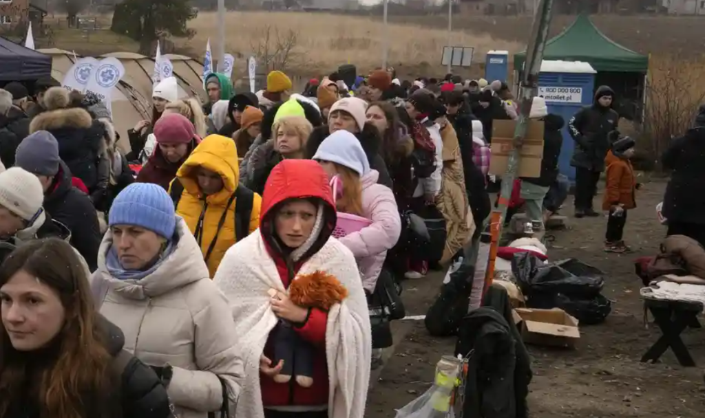 Wie Europa ukrainische Flüchtlinge zwingt, sich impfen zu lassen