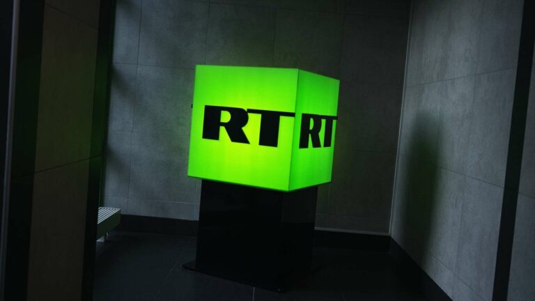 Banning RT and Sputnik is a Soviet Tactic