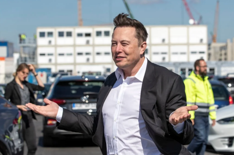 Elon Musk Moves to Buy Twitter
