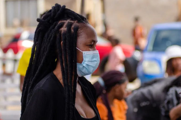 South Africa Brings in Restrictions to Combat New Variants – But is the ‘Wave’ Already Running Out of Steam?