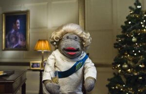 monkey-queen_1205138i.jpg
