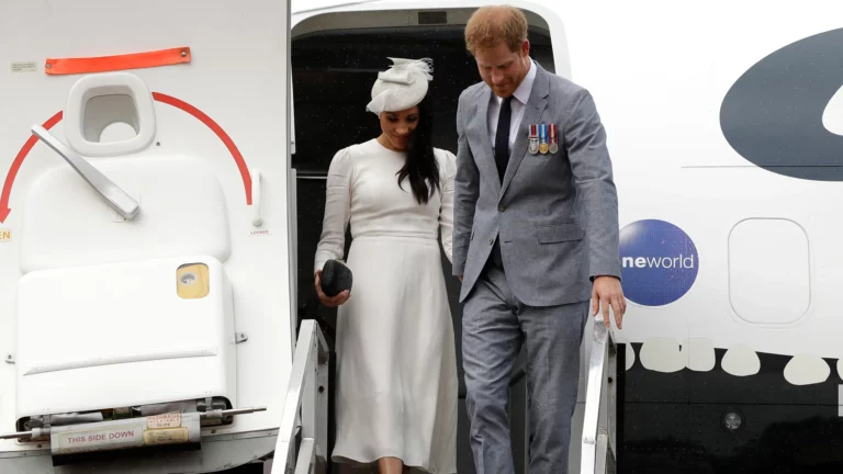 The Jet-Setting Hypocrisy of the Super-Rich Climate Preachers!