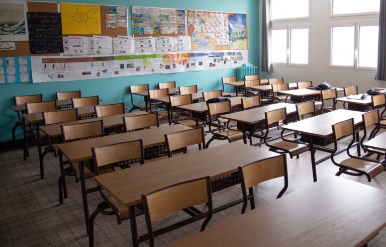 School Closures Caused Large Declines in U.S. Test Scores