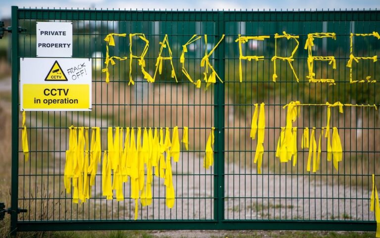 Jacob Rees-Mogg Lifts the Fracking Ban