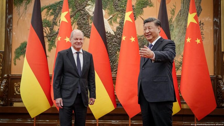 Scholz Refuses to Follow America’s Lead on China