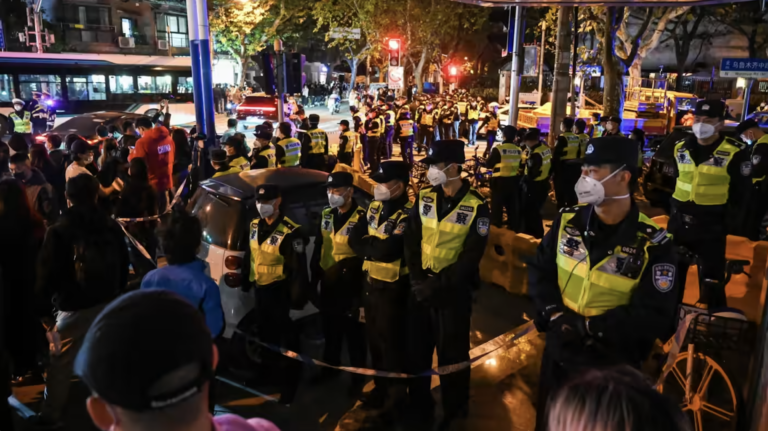 Chinese Police Clash With Thousands Protesting Draconian Zero-Covid Lockdowns