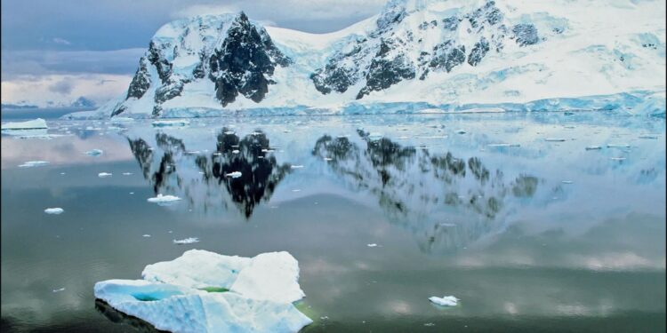 Wissenschaftler sind verblüfft, nachdem sie festgestellt haben, dass sich die Antarktis seit über 70 Jahren nicht mehr erwärmt hat
