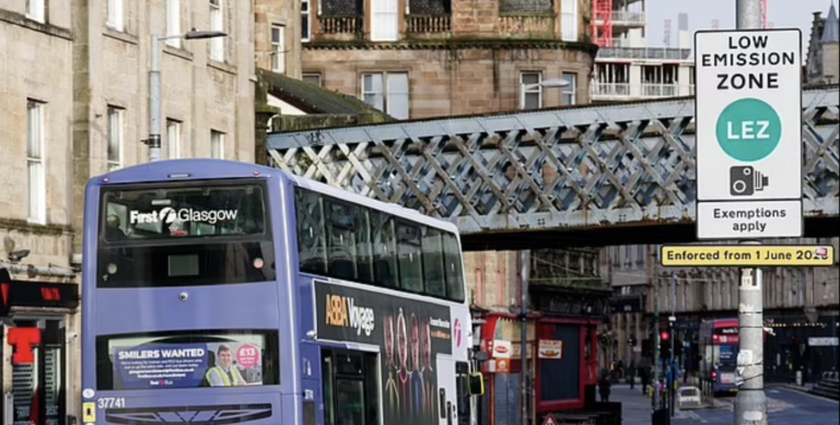 Glasgow Low Emission Zone Bans Older Cars From City Centre – and Penalties Are HUGE