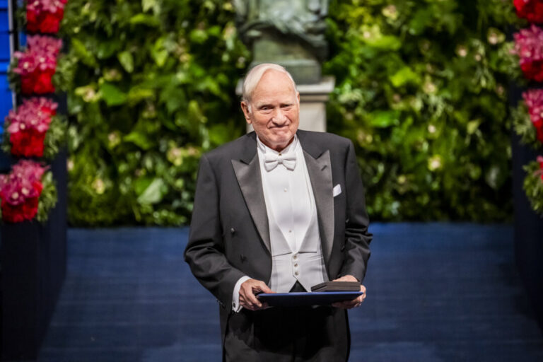 The Joint Winner of the 2022 Nobel Prize for Physics, Dr. John F. Clauser, Dared to Say There is No Climate Crisis – Now He’s Being Cancelled