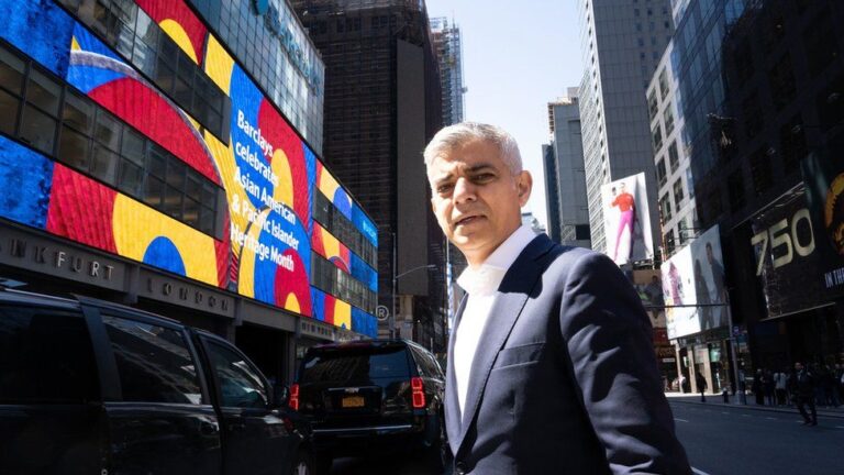 “Hypocrite” Sadiq Khan and His Team Rack up More Than 430,000 Air Miles Since He Was Elected London Mayor in 2016