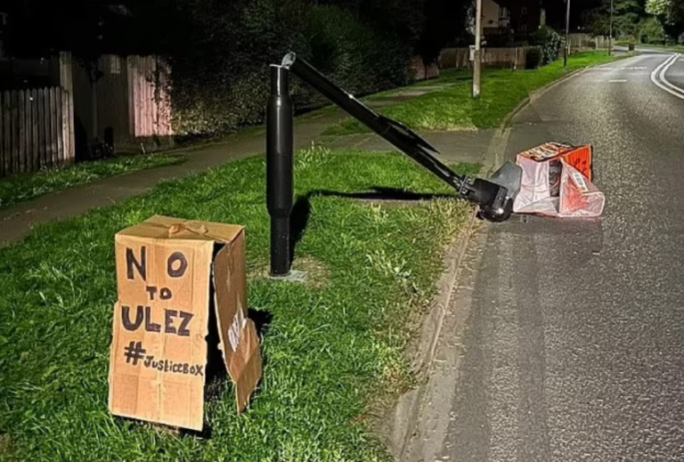 Sir Iain Duncan Smith Says He is “Happy” for ‘Blade Runner’ Ulez Vandals to Destroy Cameras Because They Have Been “Lied To”