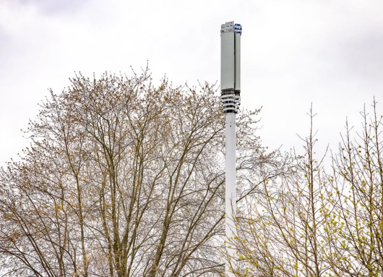 The Government’s Reassurances on 5G Safety Fail to Persuade