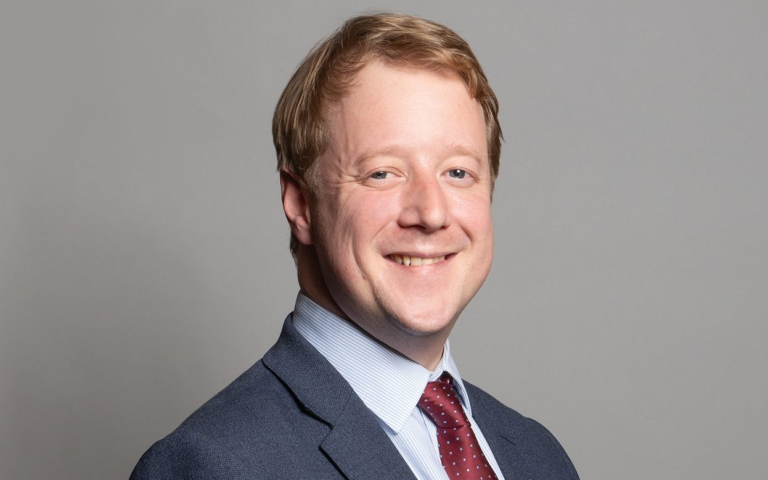 Senior Conservative MP Calls for “Permanent” Gaza Ceasefire