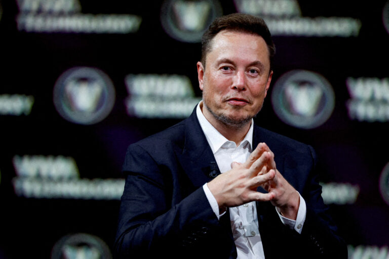 Elon Musk Pwns Mark Cuban on DEI