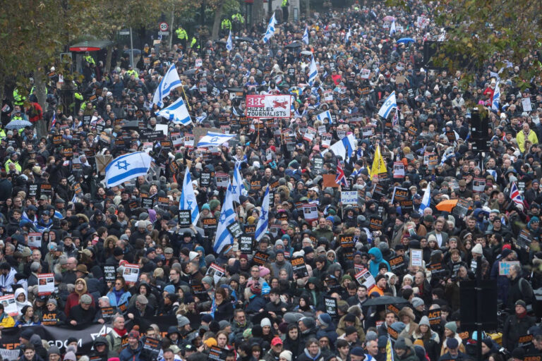 100,000 People Pack Central London to March Against Antisemitism