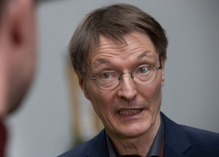 Lauterbach Strikes Again: “Hopefully We’ll Soon Have a Vaccine Which Prevents COVID-19”