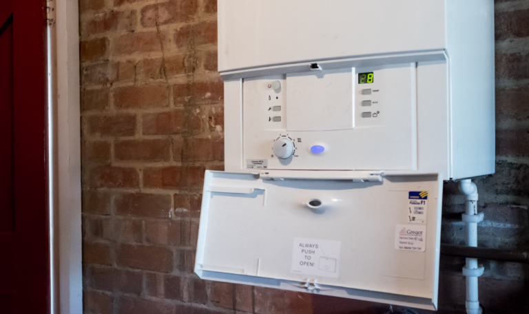Homeowners Hit With £120 ‘Boiler Tax’ to Cover Government Net Zero Heat Pump Fines