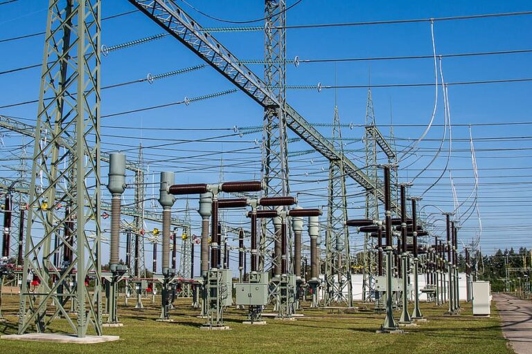 Net Zero Requires New High-Voltage Power Lines to be Wrapped Around the Earth 2,000 Times Within 17 Years