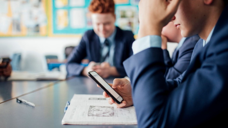 The Government Shouldn’t Ban Me From Having a Smartphone