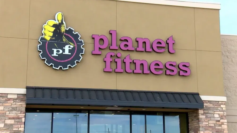 Planet Fitness Sees $400 Million Wiped Off its Value in Five Days After Banning Member Who Posted Online About a Trans Woman Shaving in the Female Locker Rooms