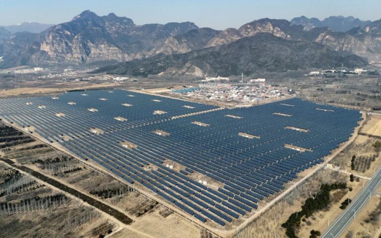 Europe’s Green Energy Ambitions Clouded by Surplus Chinese Solar Panels
