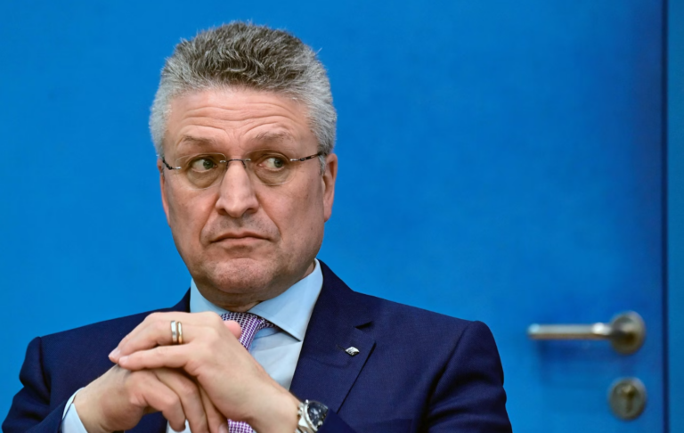 Was Berlin’s Rush to Lock Down in 2020 Driven by the Dream of “Vaccine Hub Germany”?