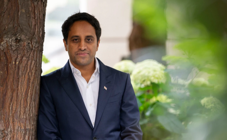 Muslim Entrepreneur Donates Hundreds of Thousands of Pounds to Reform