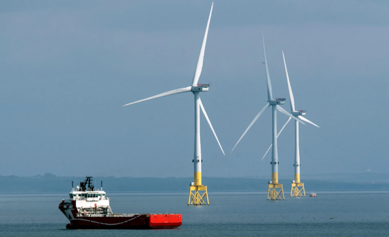 BP Freezes Offshore Wind Projects to Focus on Fossil Fuels